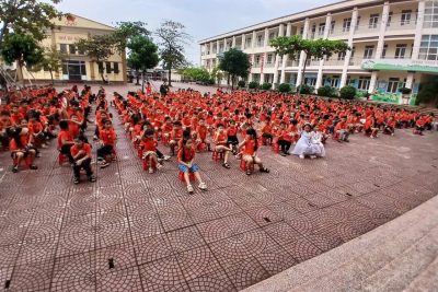 SINH HOẠT DƯỚI CỜ:  VUI TẾT TRUNG THU NĂM 2025 TRƯỜNG TIỂU HỌC LIÊM CHUNG