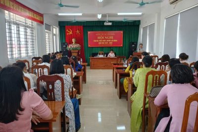 HỘI NGHỊ CÔNG CHỨC, VIÊN CHỨC VÀ NGƯỜI LAO ĐỘNG NĂM HỌC 2025 – 2026 TRƯỜNG TH LIÊM CHUNG